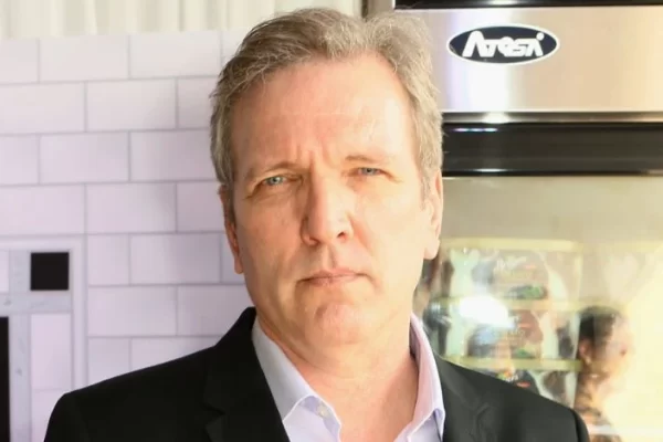 Martin Donovan Net Worth 2022