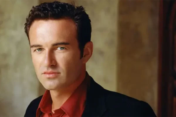 julian mcmahon net worth 2022